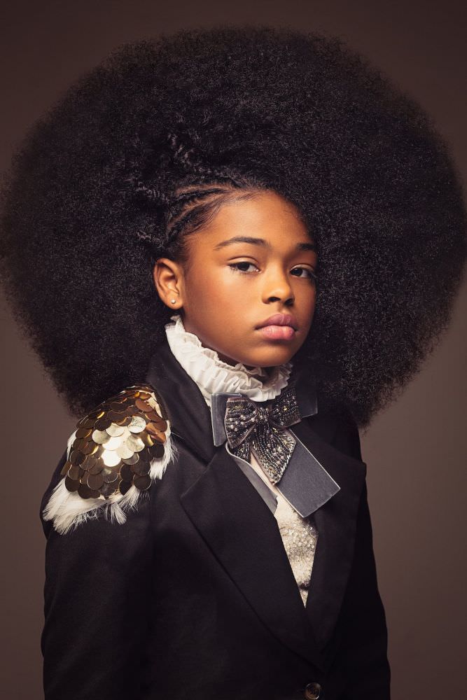 Beleza incomparável do cabelo crespo de meninas negras ganha retratos de  época