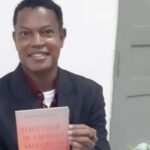 Lançamento do livro ''O poetizar de um novo amanhecer de Antonio Santana''